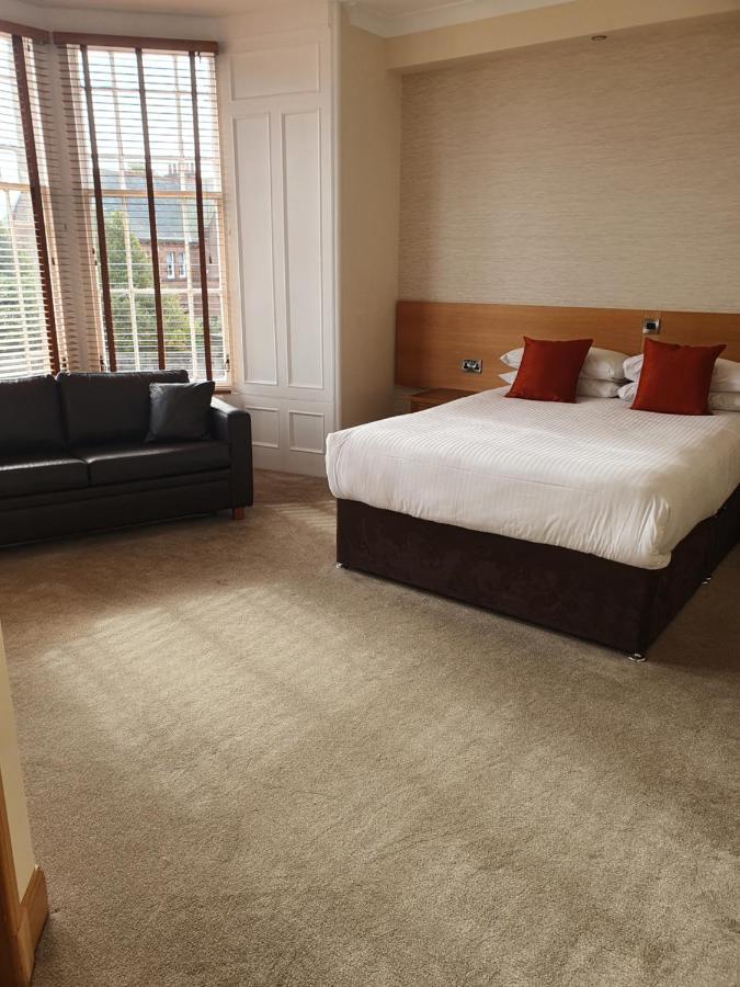 Victoria Hotel เคิร์กคาลดี ภายนอก รูปภาพ