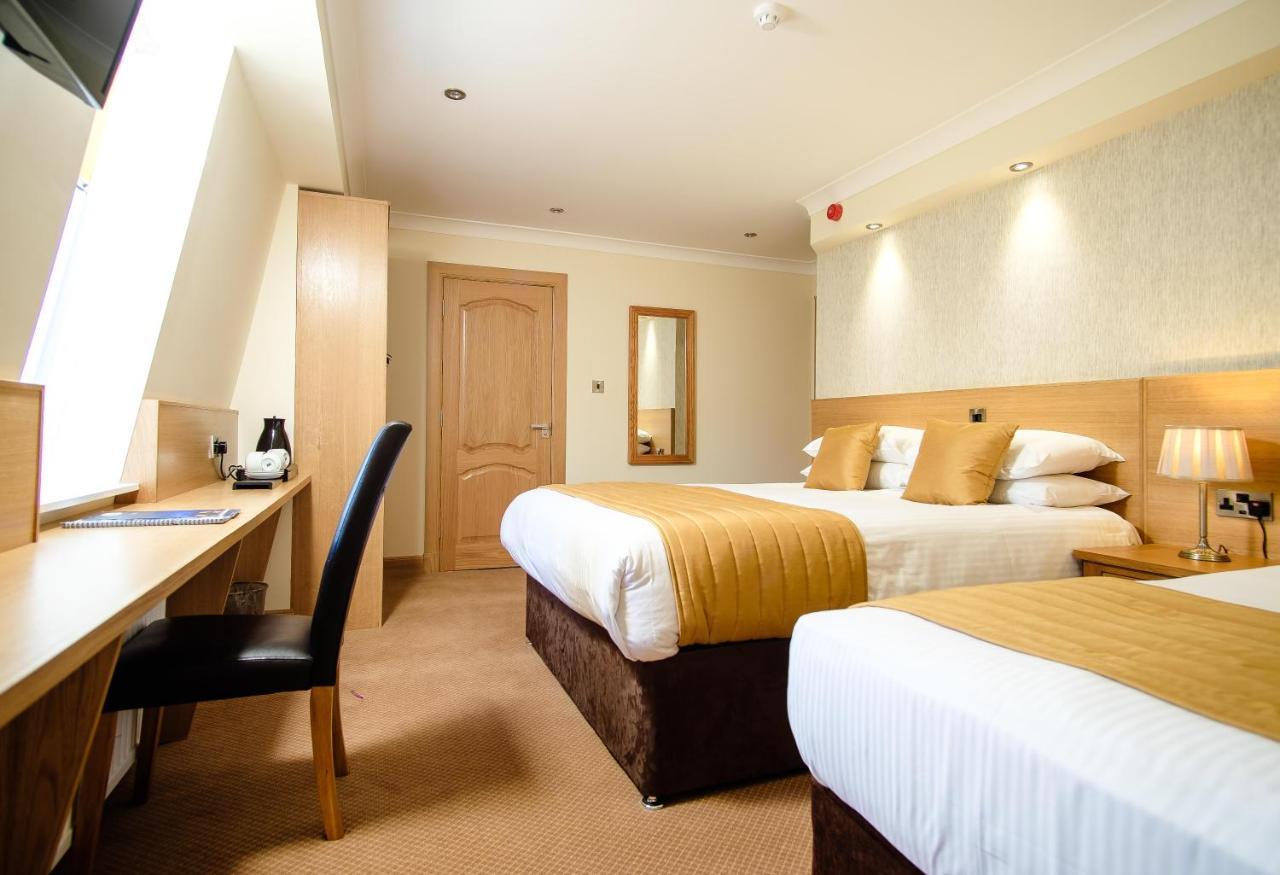 Victoria Hotel เคิร์กคาลดี ภายนอก รูปภาพ